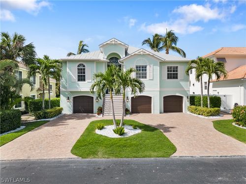 27140 Brendan Way, BONITA SPRINGS, FL, 34135-4377 | Card Image