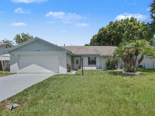3329 Fox Ridge Dr, WINTER HAVEN, FL, 33884-2604 | Card Image