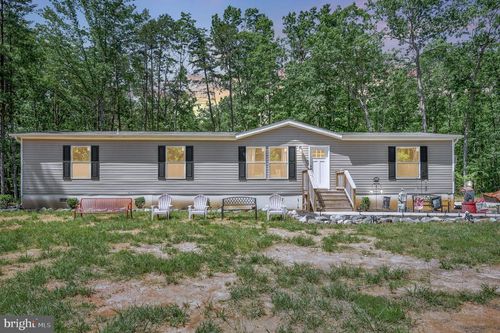 23066 Independence Rd, UNIONVILLE, VA, 22567-2510 | Card Image