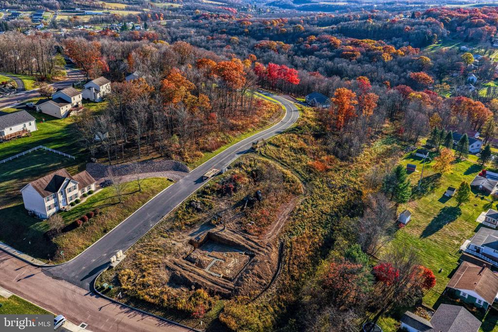 Land in FROSTBURG 2