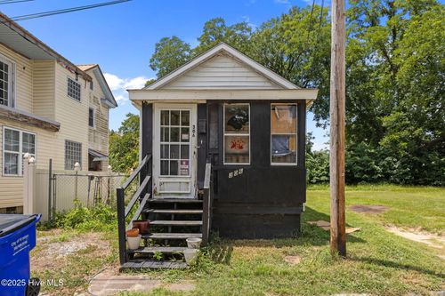 306 Short St, Kinston, NC, 28501-5245 | Card Image