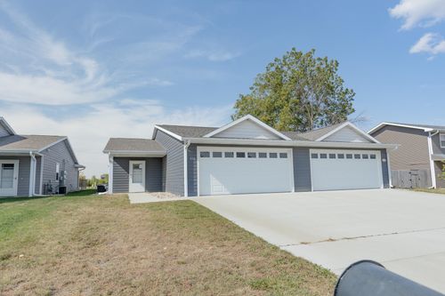 813 6th Ave Sw, Spencer, IA, 51301-5659 | Card Image