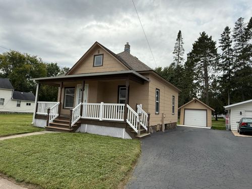 820 Deleglise St, Antigo, WI, 54409-1511 | Card Image