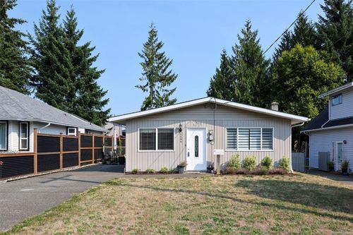 2598 Willard Ave, Cumberland, BC, V0R1S0 | Card Image