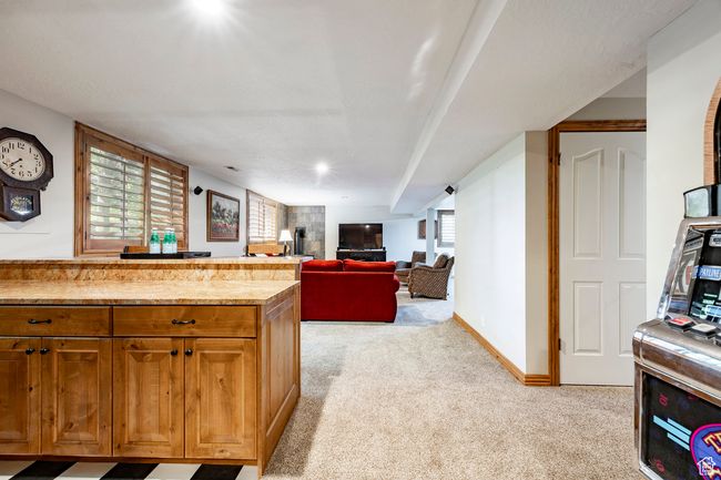 19 Snowstar Ln, House other with 5 bedrooms, 5 bathrooms and 9 parking in Sandy UT | Image 10