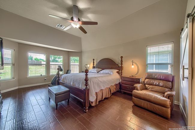 1009 Oak Rdg, House other with 4 bedrooms, 3 bathrooms and null parking in Schertz TX | Image 16