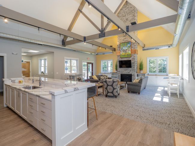 7207 Coreopsis Cv, Condo with 4 bedrooms, 3 bathrooms and null parking in Kalamazoo MI | Image 12