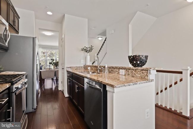 12741 Lotte Dr, Townhouse with 3 bedrooms, 4 bathrooms and null parking in WOODBRIDGE VA | Image 9