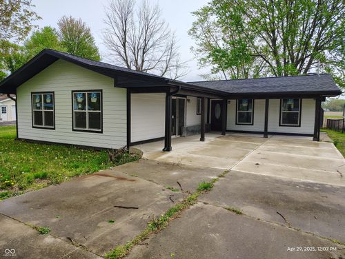 804 S Albany St, Selma, IN, 47383-9700 | Card Image