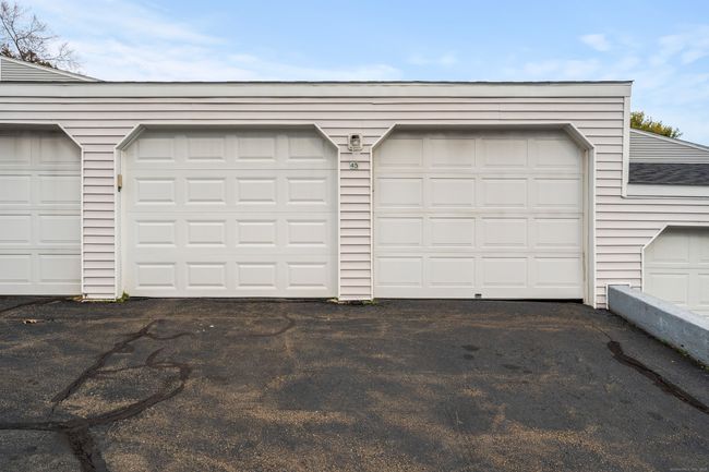 45 - 45 Stratton Way, Condo with 2 bedrooms, 2 bathrooms and null parking in Branford CT | Image 25