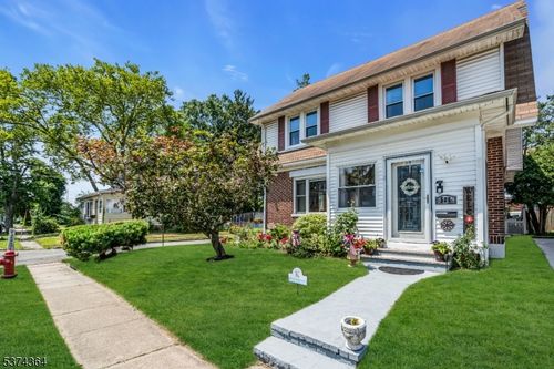 525 Linden Ave, Woodbridge, NJ, 07095-3037 | Card Image