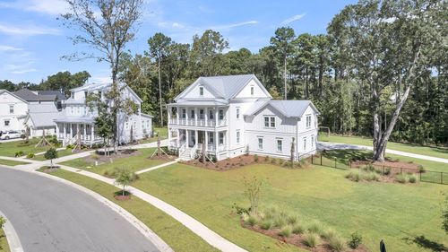 3864 Summerton St, Mount Pleasant, SC, 29466-7593 | Card Image