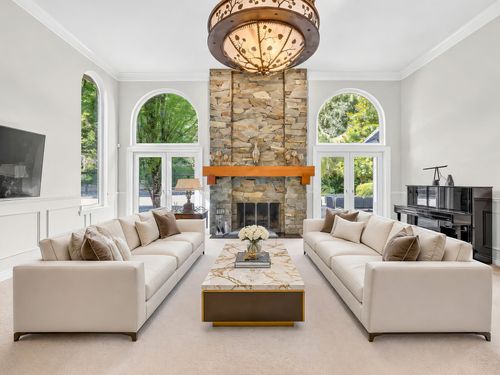 13315 25 Ave, Surrey, BC, V4P1Y6 | Card Image