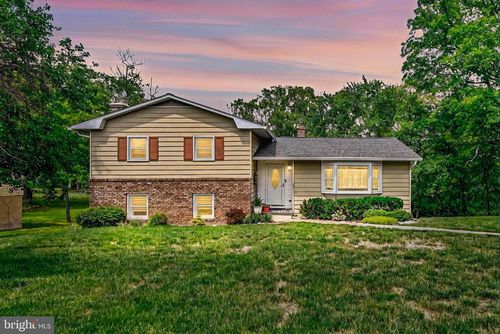 1202 Hillcreek Rd, PASADENA, MD, 21122-2459 | Card Image