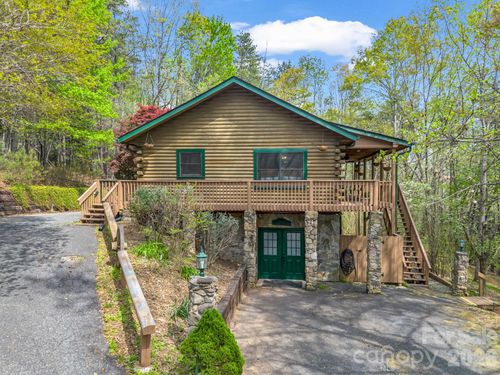 233 Shumont Est, Lake Lure, NC, 28746-9641 | Card Image