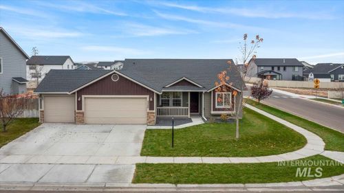 3325 S Fork Ave, Nampa, ID, 83686 | Card Image