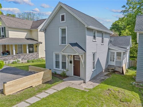 156 Washington St, Manlius, NY, 13104-1913 | Card Image