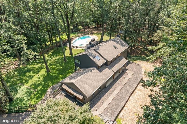 5653 Private Rd, House other with 3 bedrooms, 3 bathrooms and null parking in DOYLESTOWN PA | Image 35