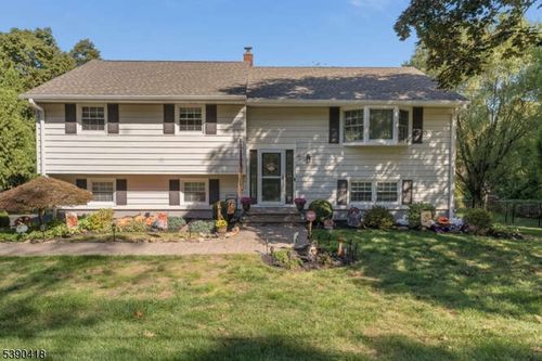 33 Old Highway 28, Whitehouse Station, NJ, 08889-3609 | Card Image