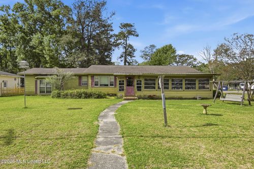 1317 Sixth Ave, Picayune, MS, 39466-3705 | Card Image
