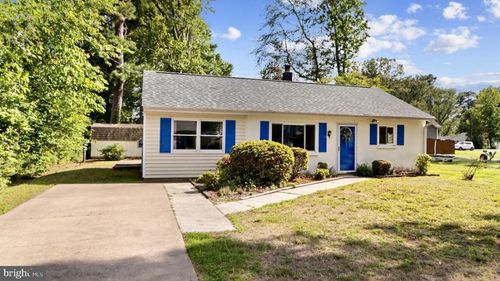 63 N Cedar Ln, COLONIAL BEACH, VA, 22443-4317 | Card Image