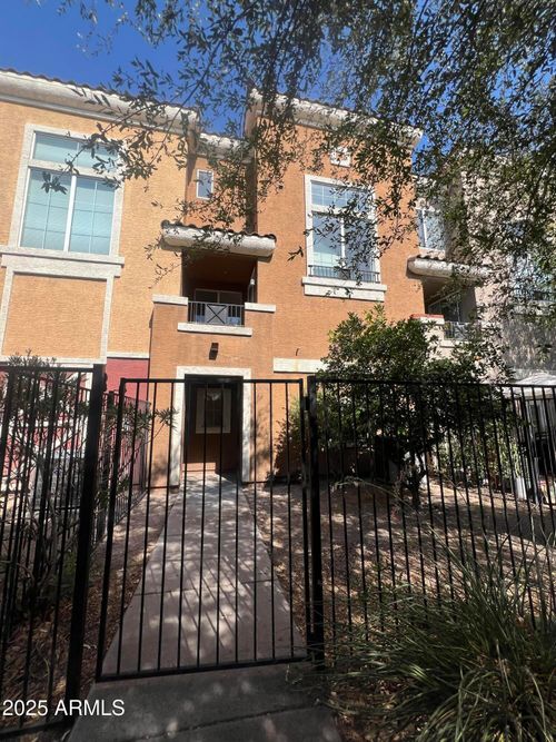 48-2450 W Glenrosa Ave, Phoenix, AZ, 85015-4826 | Card Image