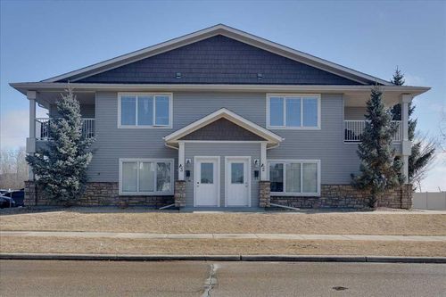 a2-99 Pioneer Way, Blackfalds, AB, T4M0C8 | Card Image