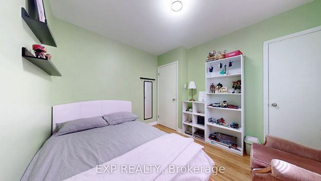 769 Olive Ave, House other with 4 bedrooms, 1 bathrooms and 4 parking in Oshawa ON | Image 19