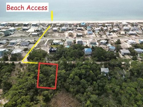 673 E Pine Ave, St. George Island, FL, 32328 | Card Image