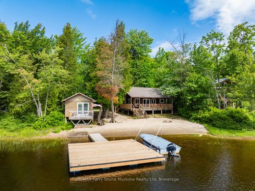 3 Macey Dr, Whitestone, ON, P0A1G0 | Card Image