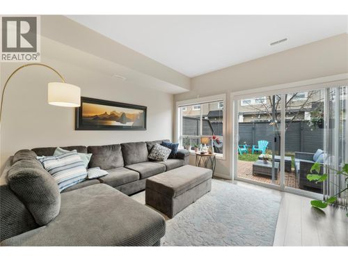 69-680 Old Meadows Rd, Kelowna, BC, V1W5L4 | Card Image