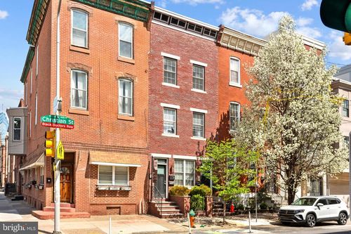 3-1641 Christian St, PHILADELPHIA, PA, 19146-2052 | Card Image