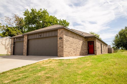 1815 N Saint Louis Ave, Tulsa, OK, 74106-4509 | Card Image