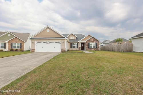 208 Imperial Ln, Jacksonville, NC, 28546-0044 | Card Image