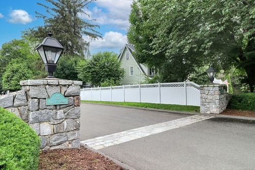 apt-2b-65 Wolfpit Avenue, Norwalk, CT, 06851 | Card Image