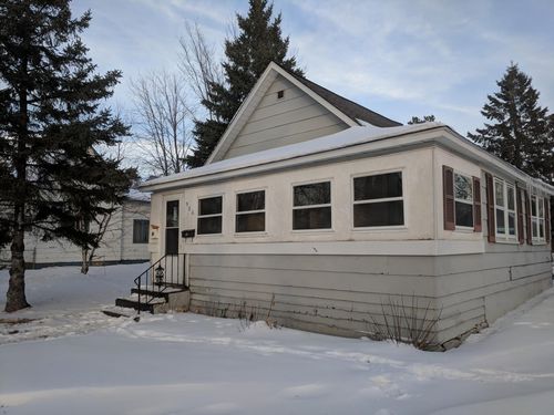 906 Irvine Ave Nw, Bemidji, MN, 56601-4521 | Card Image