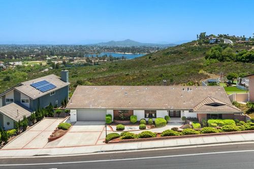 6143 Madra Ave, San Diego, CA, 92120-3905 | Card Image