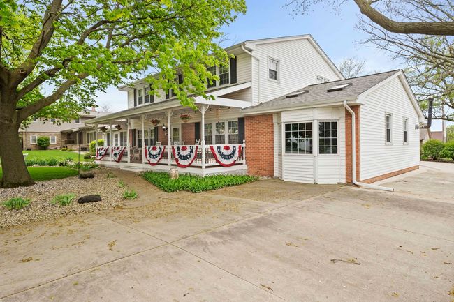 200 S Rathje Rd, House other with 4 bedrooms, 3 bathrooms and 7 parking in Peotone IL | Image 39