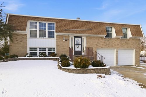 1432 Mitchell Trl, Elk Grove Village, IL, 60007-3247 | Card Image