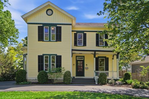 55 Mount Pleasant Ave, Wyoming, OH, 45215-4244 | Card Image