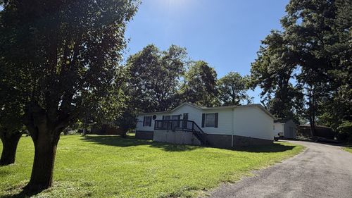 125 Fisher St, Goodlettsville, TN, 37072-9212 | Card Image