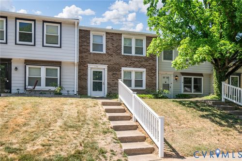 726 Sturgis Dr, North Chesterfield, VA, 23236-3718 | Card Image