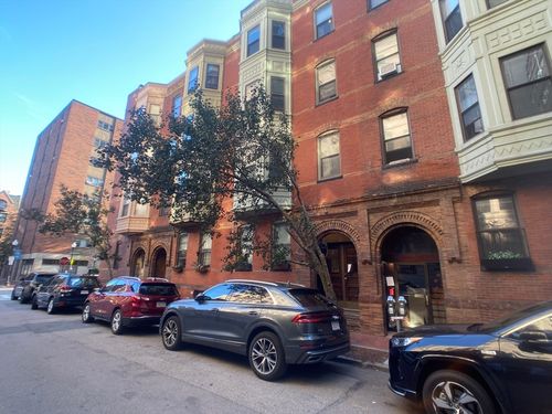 4-15 Garrison St, Boston, MA, 02116-5729 | Card Image