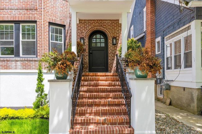 UPSTAIRS - 23 N Vassar Square, Condo with 3 bedrooms, 2 bathrooms and null parking in Ventnor NJ | Image 4
