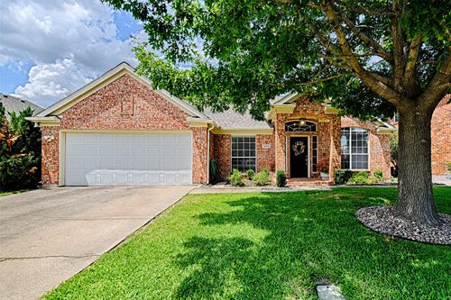 10013 White Ln, Irving, TX, 75063-5937 | Card Image