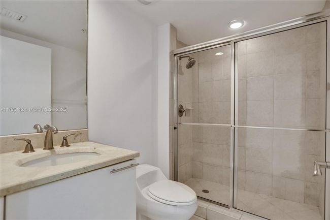 APT-2503 - 15051 Royal Oaks Ln, Condo with 3 bedrooms, 3 bathrooms and null parking in North Miami FL | Image 13