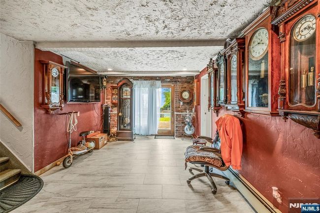 415 Briarwood Ln, House other with 4 bedrooms, 3 bathrooms and null parking in Northvale NJ | Image 14