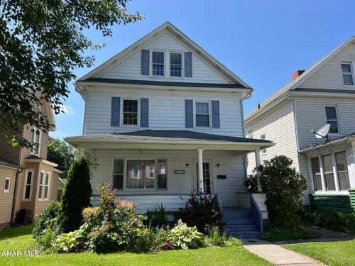414 S 1st St, Bellwood, PA, 16617-2104 | Card Image