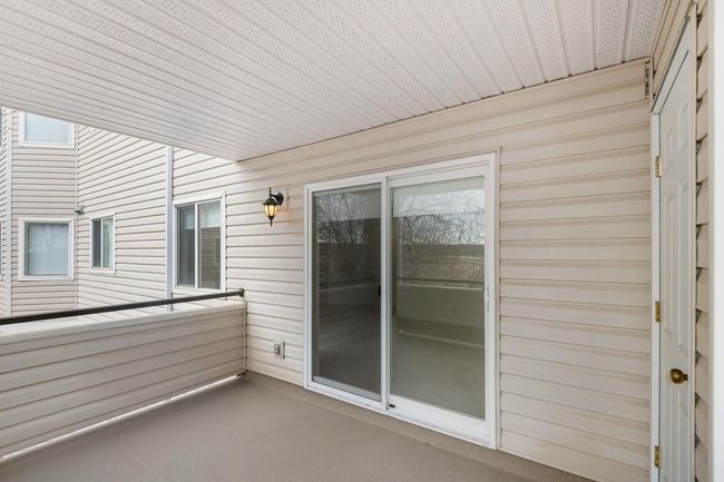 2205 - 7451 Springbank Blvd Sw, Condo with 2 bedrooms, 2 bathrooms and 1 parking in Calgary AB | Image 49