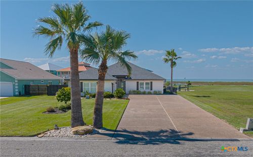 30 Peets Bend Dr, Rockport, TX, 78382-7368 | Card Image